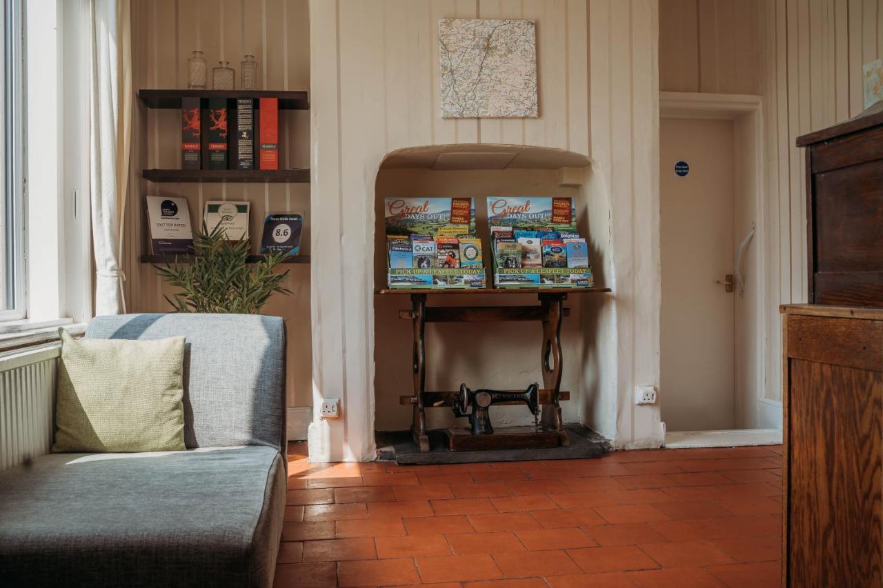 Three Wells B&B Llandrindod Wells Exteriör bild
